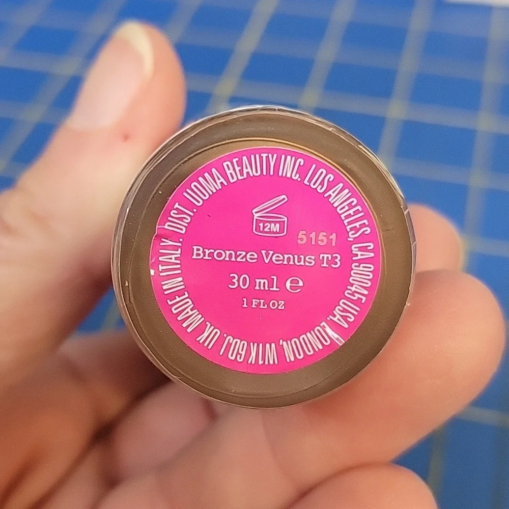 UOMA Flawless IRL Foundation - Bronze Venus 30ml New Sealed Bottle